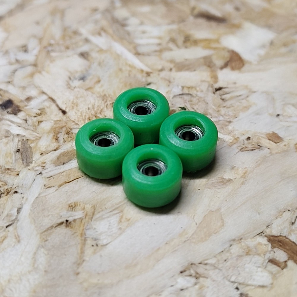 Oak Medium Fingerboard Wheels Eco Green