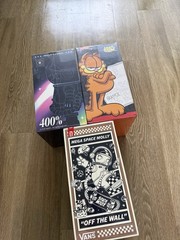MEGA Space Molly EREBUS GARFIELD VANS 400% Collectible Figure (Sealed)