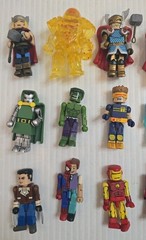 Lot of 18 Marvel Comics Universe Minimates Heroes Figures