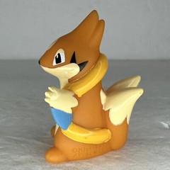 2008 Pokemon 1.5″ Floatzel Mini Figure Finger Puppet Nintendo Bandai