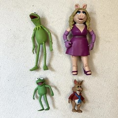 Diamond Select Toys Disney The Muppets KERMIT, MISS PIGGY, Robin Bean Figure Lot