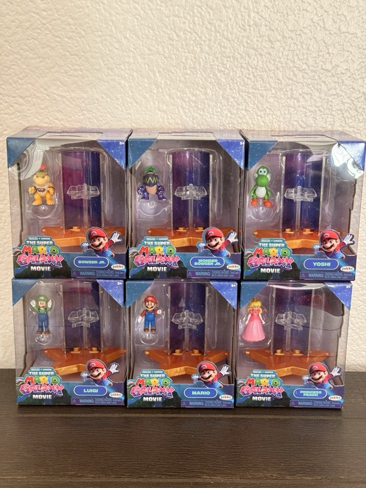 Super Mario Galaxy Movie 1.5in Star Launcher Complete Mario Yoshi Peach Bowser