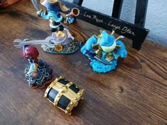 Skylanders Lot: Wash Buckler, Rip Tide, Sprocket & Gold Mystery Chest – Tested