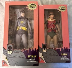 NECA 1966 BATMAN ADAM WEST & ROBIN BURT WARD 1:4 SCALE ACTION FIGURES SIGNED NIB