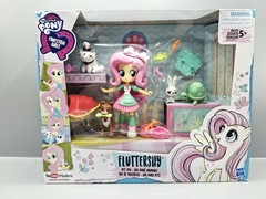 My Little Pony G4 Equestria Girls Fluttershy Pet Spa NIB Friendship Is Magic