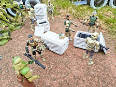 Starwars the clone wars Large cargo crate for Blaster rifles + storage insert