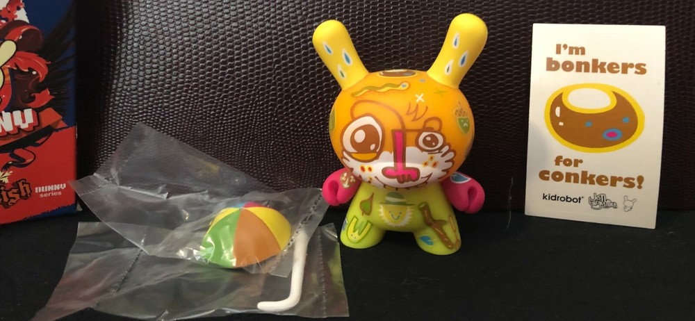 Jon Burgerman COUNTRY GARDUNNY Ye Olde English DUNNY 2008 Kidrobot 2/25