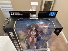 McFarlane Collector Edition Platinum #61 George Perez Wonder Woman DC Multiverse