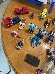 G1 Transformers Lot/ Loose/ 35 Bots/ Conditions AS-IS/