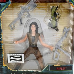 Alien Resurrection RIPLEY Action Figure 1997 Kenner/Hasbro Sealed