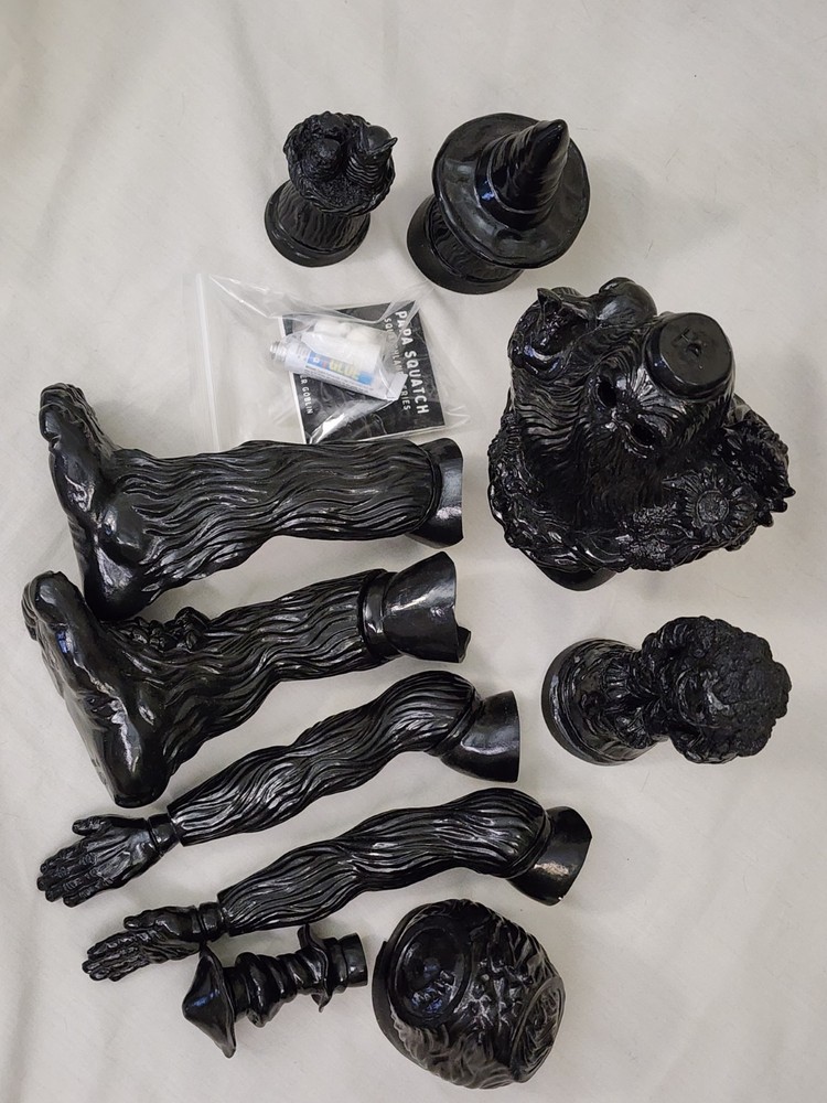 Wonder Goblin Papa Squatch Set Black Softvinyl DIY Kit Assembly Required 13.5″