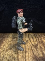 2003 Lanard The Corps Green Camo RED BERET Army Action Figure 4.25″ Gun/ Backpak