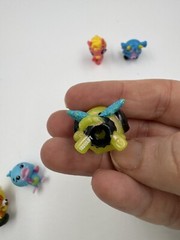 Mixed Lot of 20 Miniature Hatchimals Colleggtibles Plastic Figures