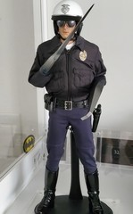 Hot Toys Terminator 2: Judgement Day T-1000 (Read Description)
