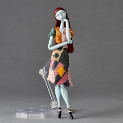 KAIYODO REVOLTECH TIM BURTON’S THE NIGHTMARE BEFORE CHRISTMAS SALLY 175mm
