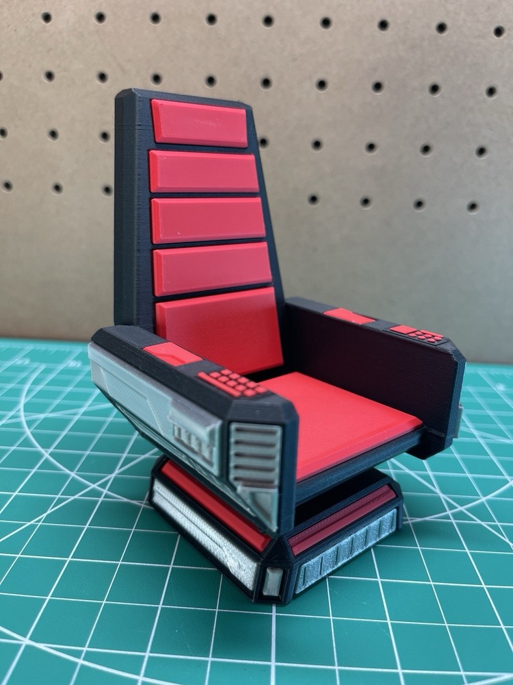 1:12 Scale Scifi Command Chair for 6 Inch Action Figures and Dioramas
