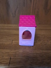 Puppy In My Pocket Lot – 3 Dog Houses & 3 Flocked Puppy Figures 2007 MEG