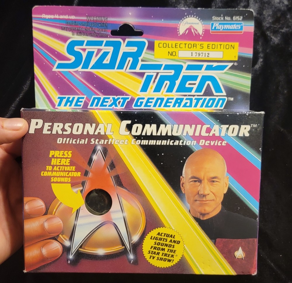Playmates Star Trek Next Generation Personal Communicator Collector’s Edition