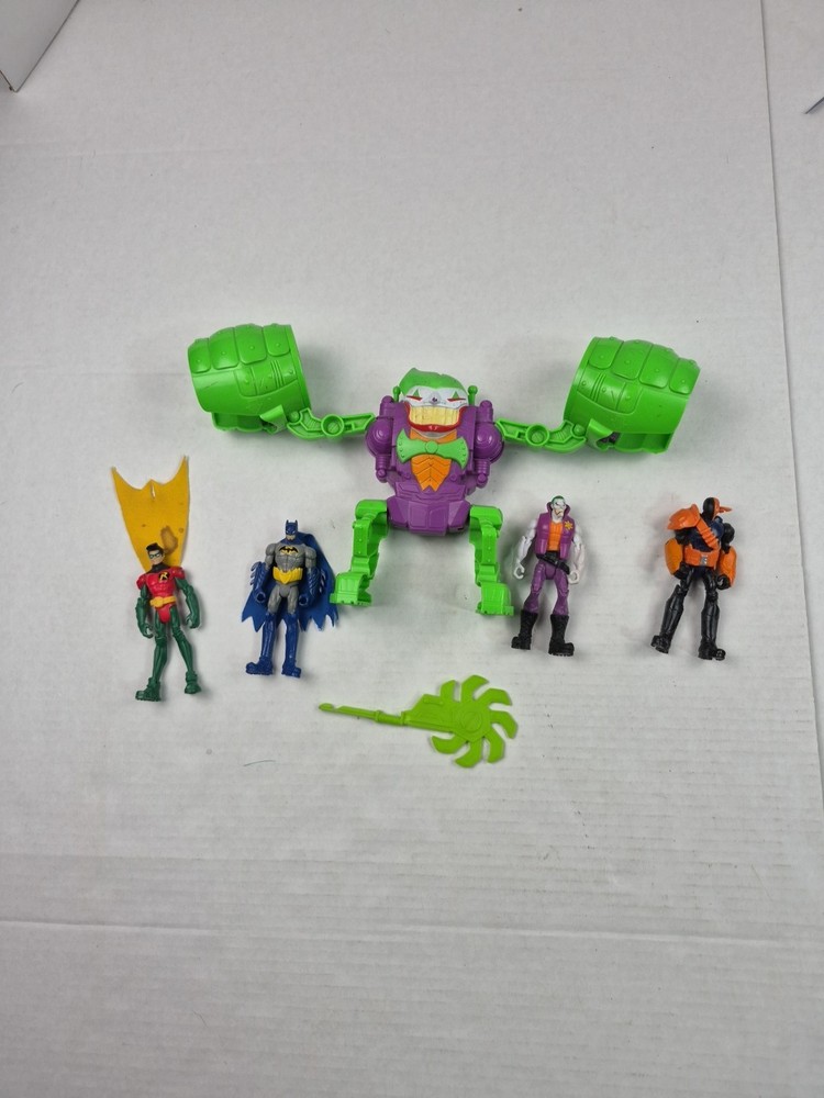 DC Action Figure Lot The Joker Robo Rampage Destroyer Deathstroke Slade Robin
