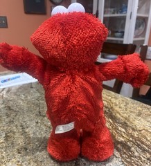2002 Mattel Fisher Price Hokey Pokey Elmo Sings Dances Works