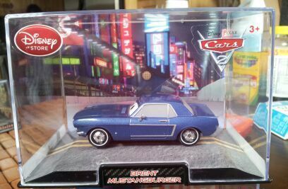 NEW Cars 2 Brent Mustangburger-Die cast car in clear case