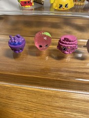 Large Shopkins Lot 30 Pcs. Pie Cake Cupcakes Poppy Corn, Figures