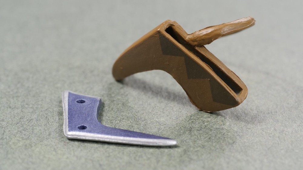 BST AXN Avatar The Last Airbender Sokka Boomerang & Sheath 5″ 1:15 Scale Fodder