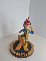 Quantum Mechanix: Marvel X-Men – Cyclops Q-Fig 5” Diorama Vinyl Figure Display