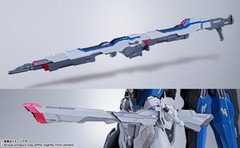 BANDAI METAL BUILD GUNDOM SEED STRIKE FREEDOM GUNDAM (REVIVAL VER) ACTION FIGURE