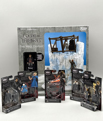 Game of Thrones Lot 5 Mega Construx Figures & Funko The Wall Display NIB Sealed