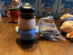 KIDROBOT FAMILY GUY FREAKIN’ SWEET MINI SERIES COMPLETE SET OF 8 W/Boxes! MINT!