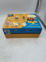 Mezco Family Guy the Giant Chicken vs Peter Figure Set Sealed. Box is damaged.