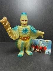 M1GO 1997 Daimon Glow in the dark Sofubi 8.8″ Soft Vinyl Figure w/ Header & Bag