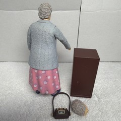 BBC Doctor Who Faceless Grandma Connolly Carded Figure **Rare**