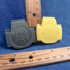 Transformers Lunchables MEGATRON BUMBLEBEE GUC 2007 Yellow Gray Black
