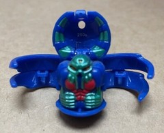 BAKUGAN BATTLE BRAWLERS – SERIES 1 (2007) – Aquos Reaper Figure – 250G