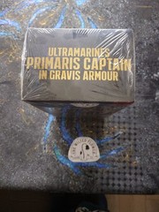 Bandai Ultramarines Primaris Captain Gravis Armour Warhammer 8.3″ Action Figure