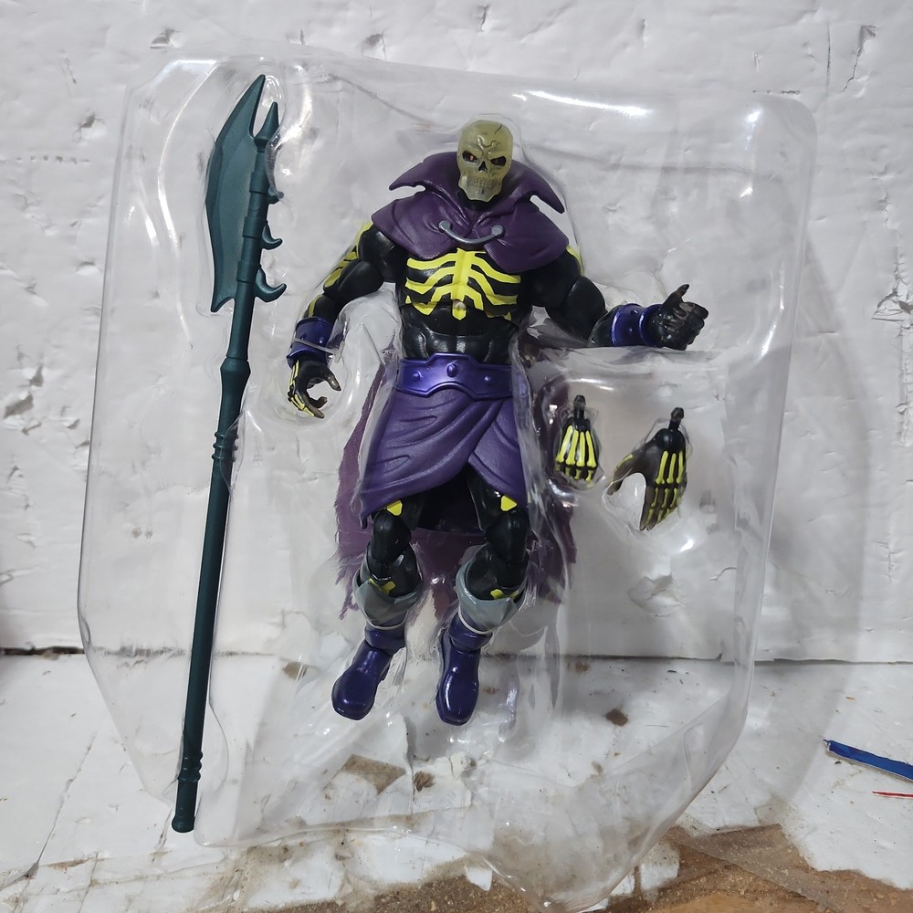 Masters of the Universe Revelation SCARE GLOW Masterverse MOTU New But Loose