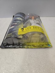 Planet of the Apes Major Leo Davidson Action Figure (2001 Hasbro) – New Sealed