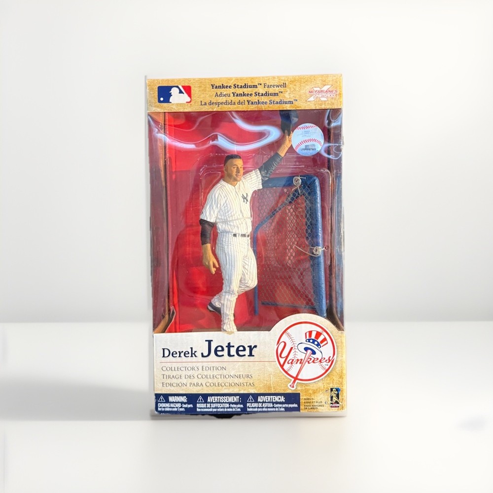 Derek Jeter Yankee Stadium Farewell McFarlane Sports Collector’s Edition Figure