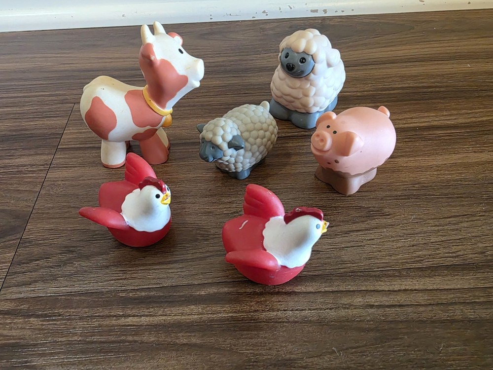 Fisher Price Little People Little Tikes 90s Mixed Lot Sitting Farm Animal