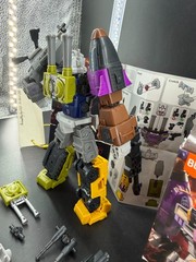 Blokees Transformers Defender Version – Bruticus Complete Set with Vehicles USA