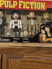 BRAND NEW! NECA 4 MINI FIG SET PULP FICTION OVERDOSE 2004 VINCE MIA JODY LANCE🔥