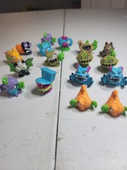Moose Toys Mr Beast Swarm Lab Hybrids Action Figures Lot Of 17 Great Condition