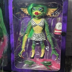 NEW NECA Gremlins 2: The New Batch – Ultimate Greta Figure