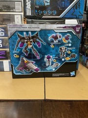 Transformers War for Cybertron: SIEGE Decepticon Phantom Strike Squadron Skywarp