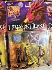 1995 Dragonheart Kenner Lot (8) Action Figures Bowen Hewe Kara King Einon