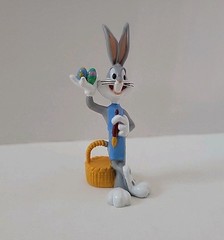 Vintage Looney Tunes PVC Set Warner Bros 1999 EASTER Marvin Martian Bug Bunny