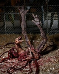 New 7″ NECA The Thing Ultimate Dog Creature Deluxe Dog Action Figure Toy Stock