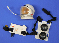 VINTAGE GI JOE 12″ SPACE CAPSULE WITH SUIT 1966 FRENCH CANADIAN CANADA COMPLETE